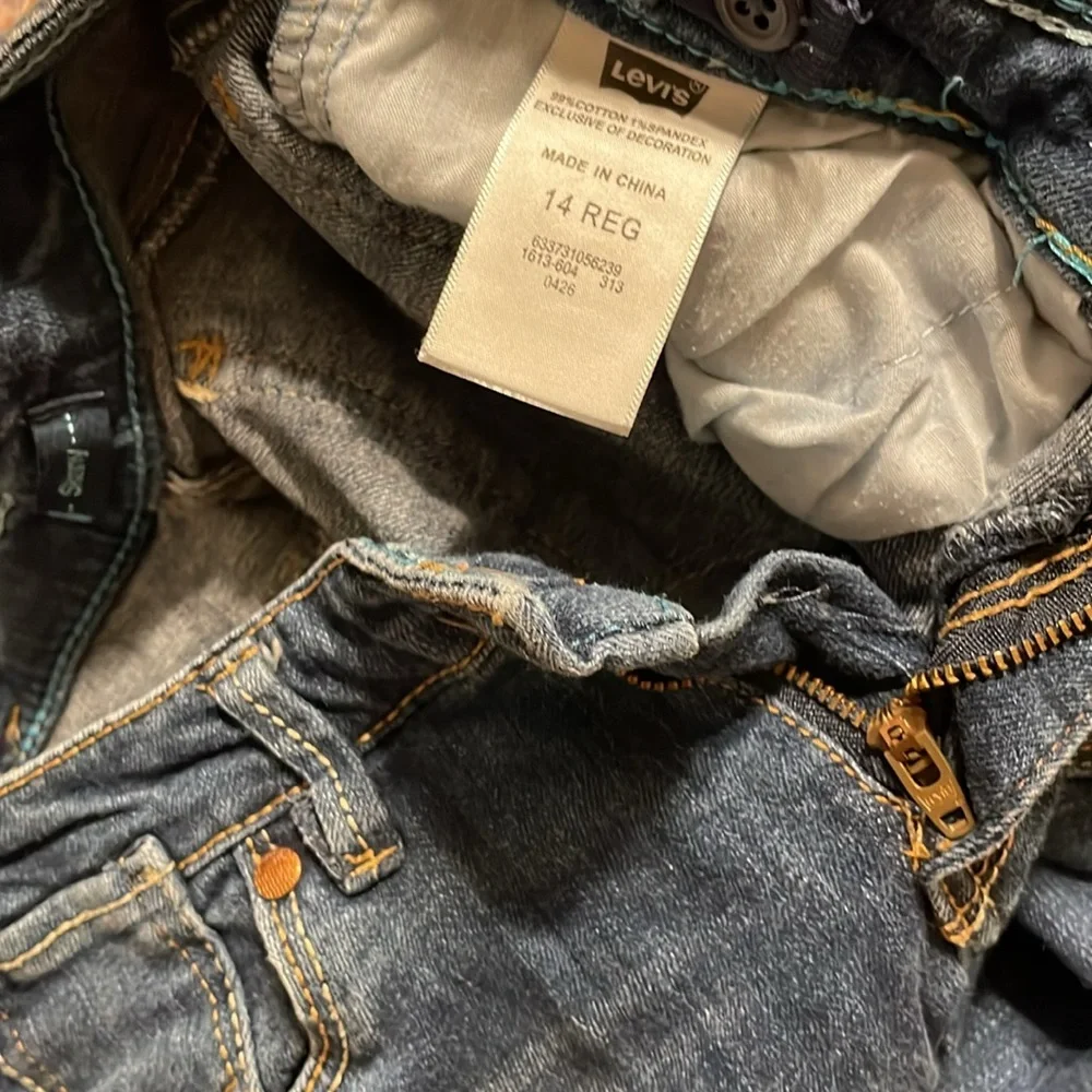Levi’s - Picture 6 of 6